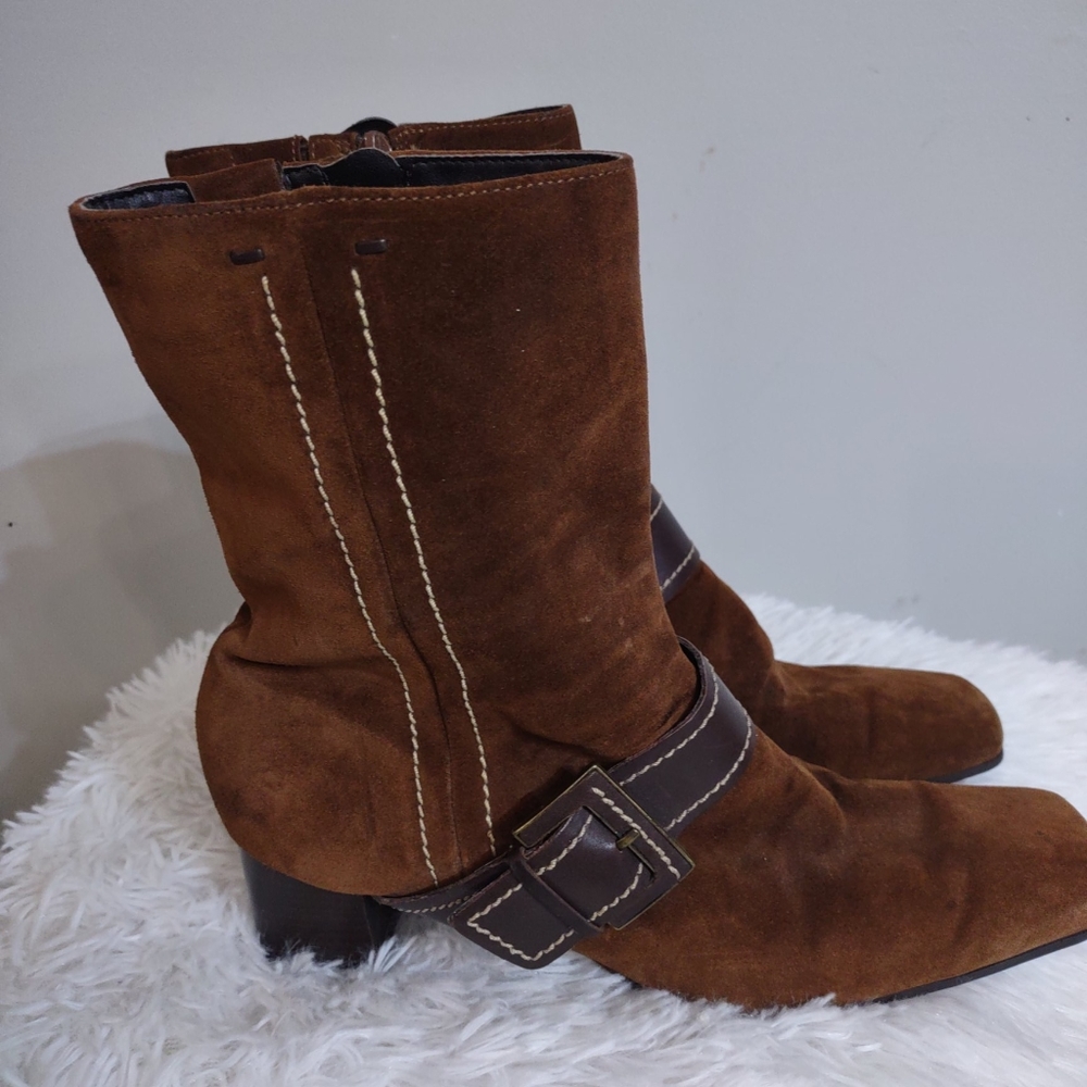 🪷Ecco Brown Suede Side Zip Buckle Ankle Boots Bootie Size 39 / 8.5 Like New